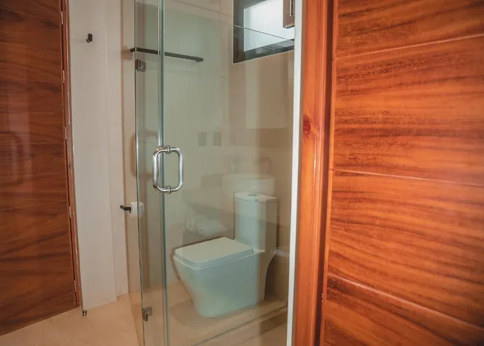 Stylish & Luxury Penthouse & Apartment, Private Pool, Private Hot Tub, Terrace And Roof At Jungle Appartamento