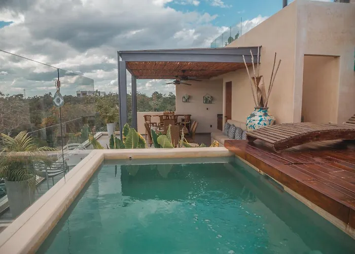 Stylish & Luxury Penthouse & Apartment, Private Pool, Private Hot Tub, Terrace And Roof At Jungle *