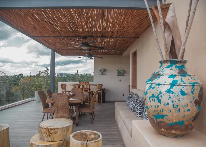 Stylish & Luxury Penthouse & Apartment, Private Pool, Private Hot Tub, Terrace And Roof At Jungle Appartamento