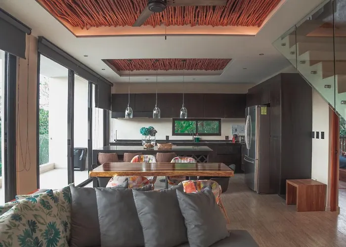 Stylish & Luxury Penthouse & Apartment, Private Pool, Private Hot Tub, Terrace And Roof At Jungle *