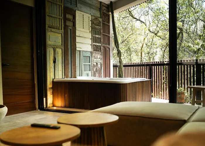 Stylish & Luxury Penthouse & Apartment, Private Pool, Private Hot Tub, Terrace And Roof At Jungle Tulum