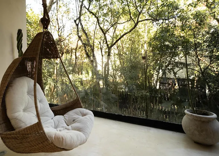 Stylish & Luxury Penthouse & Apartment, Private Pool, Private Hot Tub, Terrace And Roof At Jungle Appartamento *